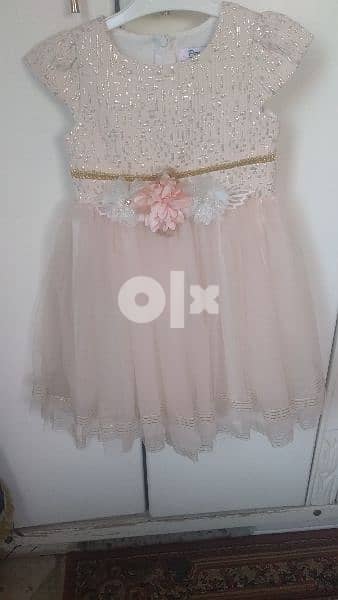 فستان بناتي ٥ سنين