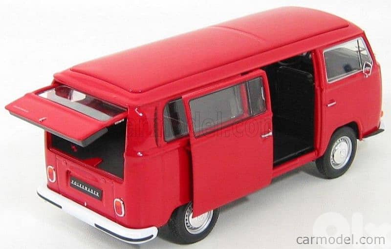 VW  T2 Van diecast car model 1:24. 3