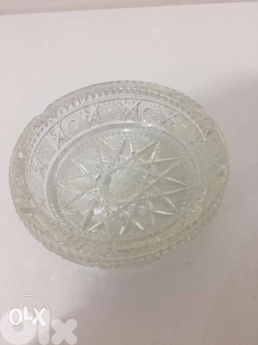 Antique pair of cristal ashtrays 1