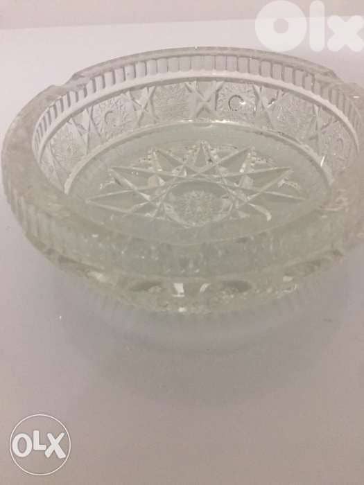 Antique pair of cristal ashtrays 2
