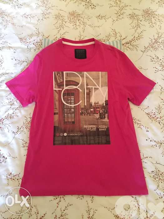 T-Shirt Souvenir of LONDON قميص 0