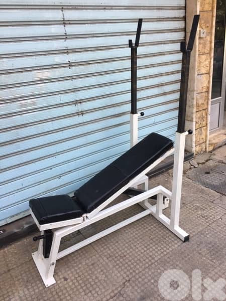bench for gym or home use heavy duty 70/443573 whatsapp RODGE 1