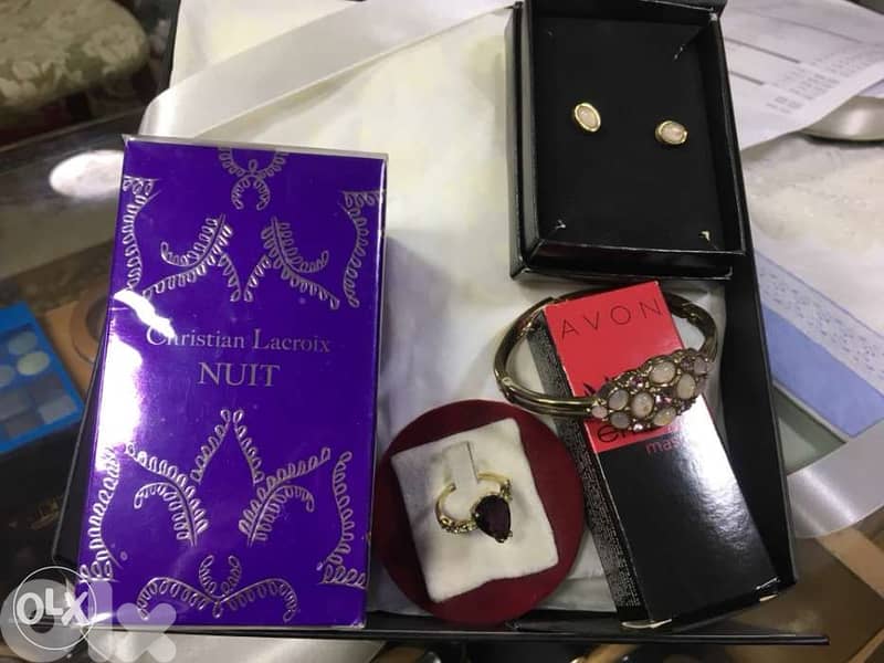 عطورات جيلبير القاعي 1
