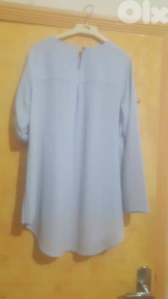 baby blue pleated top blouse xs بلوزة مكسرة 2