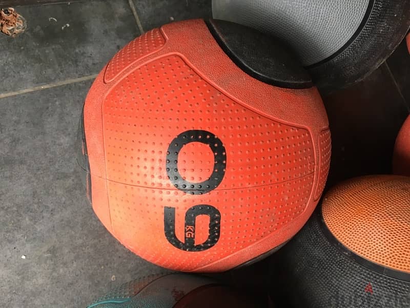 medicine ball like new 70/443573 whatsapp RODGE 1