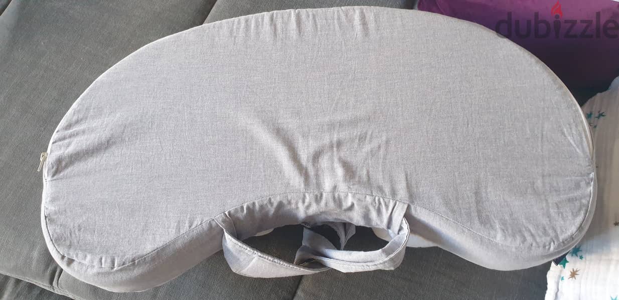 Feeding pillows twin or single 1