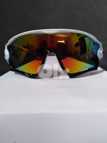 نظارات شمسية رياضية 0