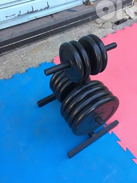 rack with rubber plates like new we have also all sports equipment 0