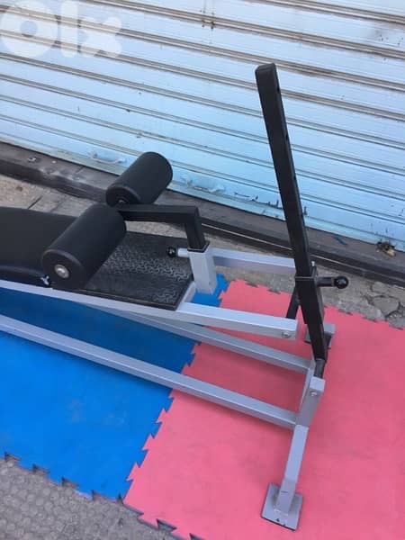 bench abs for gym use like new 70/443573 whatsapp RODGE 1
