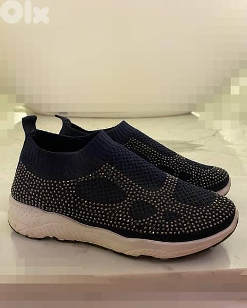 women sneakers shoes 1