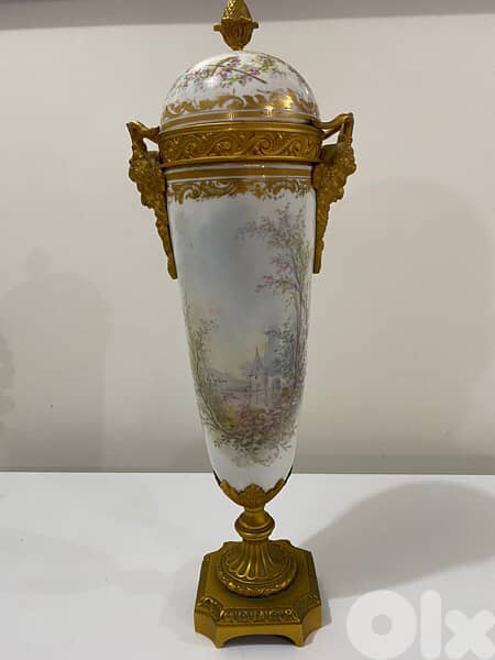 authentic porcelain de Sevres vase 19th century 2