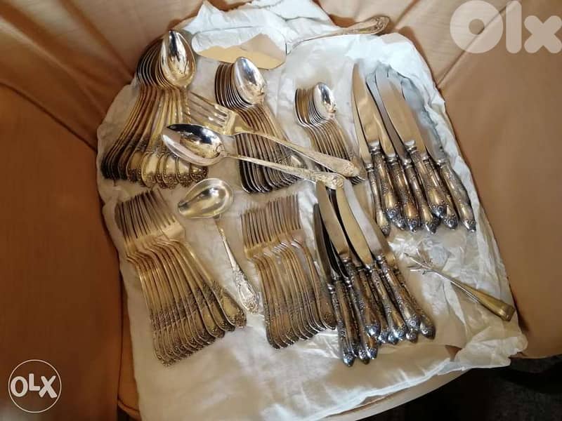 طقم سرفيس سفرة ملاعق شوك سكاكين ٩١ قطعة كامل متكامل ٧ دزينة قطع إكسترا 0