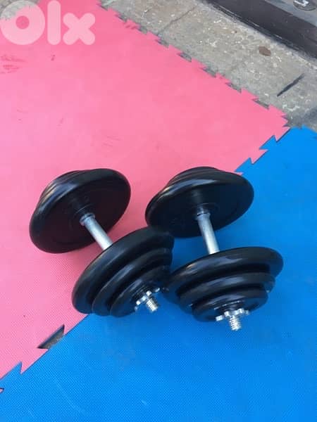 dumbells rubber like new all weight available 70/443573 whatsapp RODGE 1