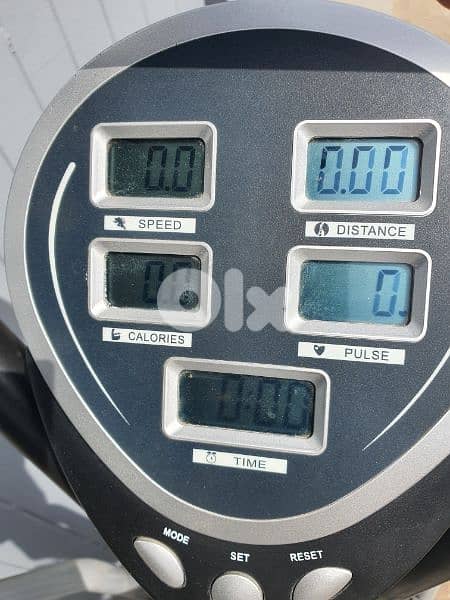 cardio elliptical machine GEO GYM AND SPORTS EQUIPMENTS 2