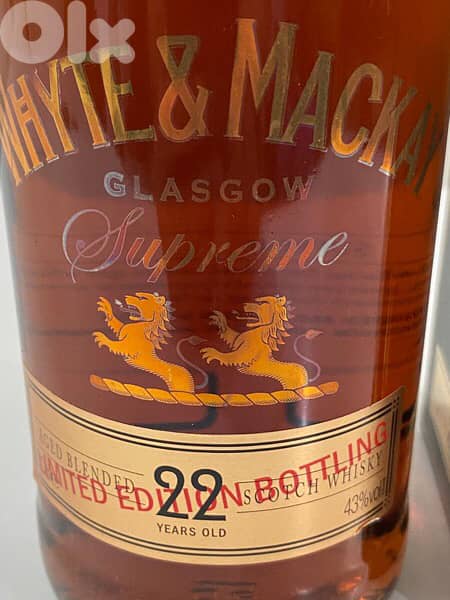 rare 22 year old bottle of white and McKay limited edition 3