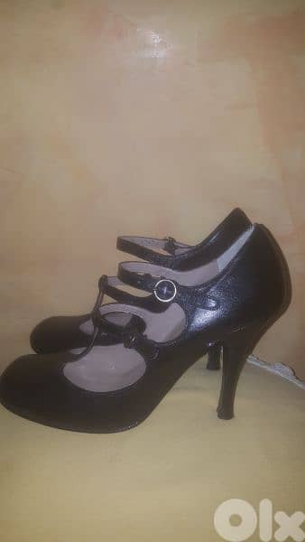 SCHUHE real leather black heels shoes 39 سكربينة 1