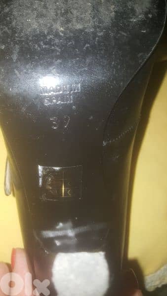 SCHUHE real leather black heels shoes 39 سكربينة 3