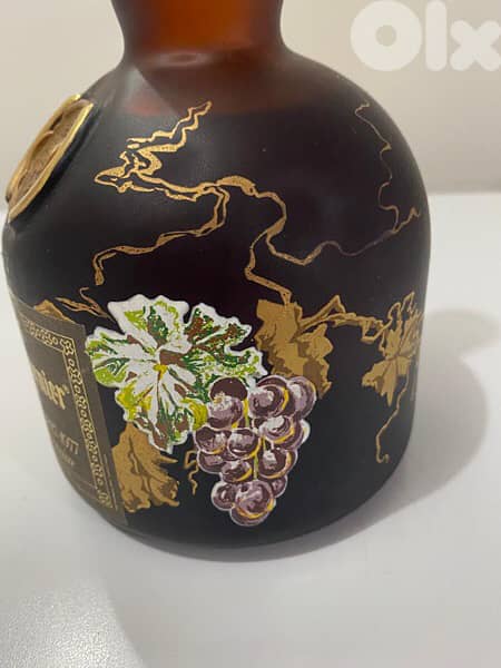 rare discontinued antique 150 years grand mariner cuvee 2