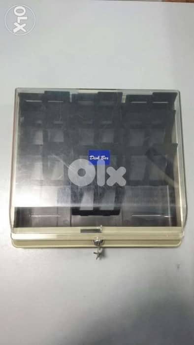 علبة لتقسيم الاغراض مع مفتاح 0