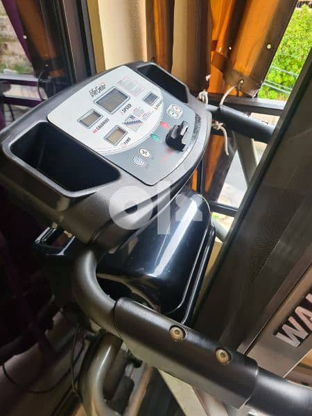 Treadmill fully equiped with full kit 6