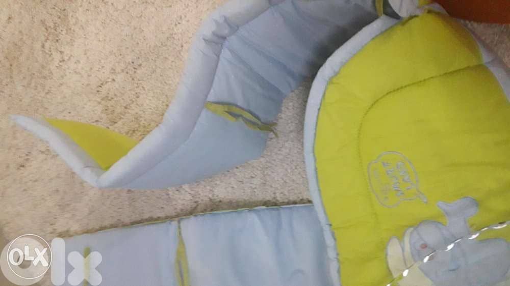 حاجب بارك سرير طفل . مع لحاف قماش وقطن 0