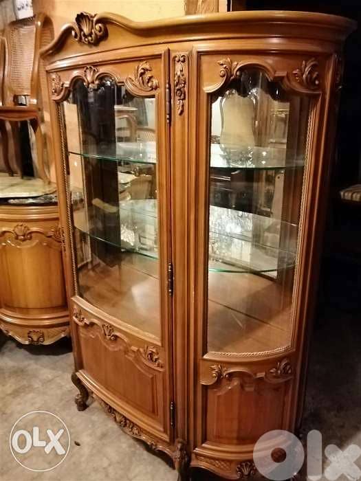 فيترين في غاية الجمال والروعة حفر يدوي لأصحاب الزوق الرفيع والمميز 0