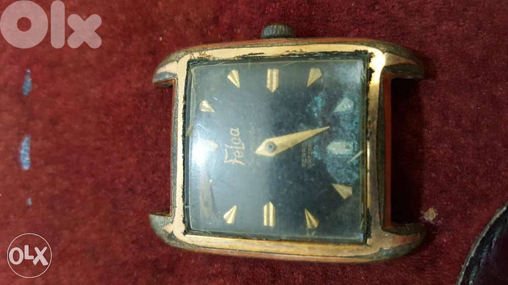 ساعة felca سويسرية قديمة . حوالي ستين سنة. 1