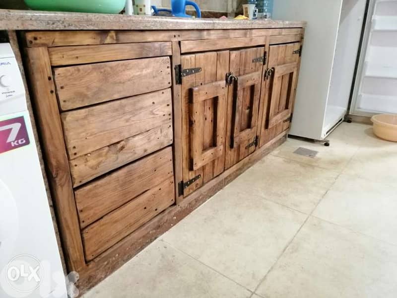 Wood pallets vitrin rustic style خزاين مطبخ للمجلى خشب 4