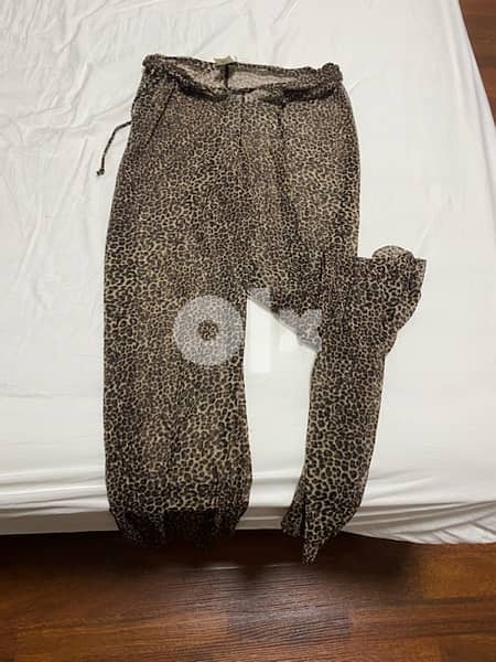 new and like new Free delivery inside beirut 8