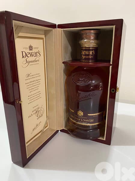 rare antique bottle of signature 1