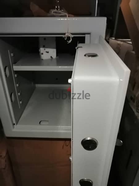 german safe grade b خزنة 1