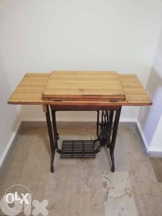 Mercedes old vintage and rare sewing machine , very good condition 3