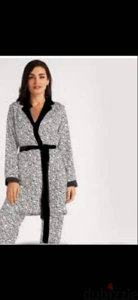 4pieces set s to xxL silk La Senza gift bag available+1$ 1