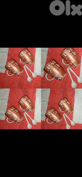gift set 4pcs 2 mugs & 2 spoons 1