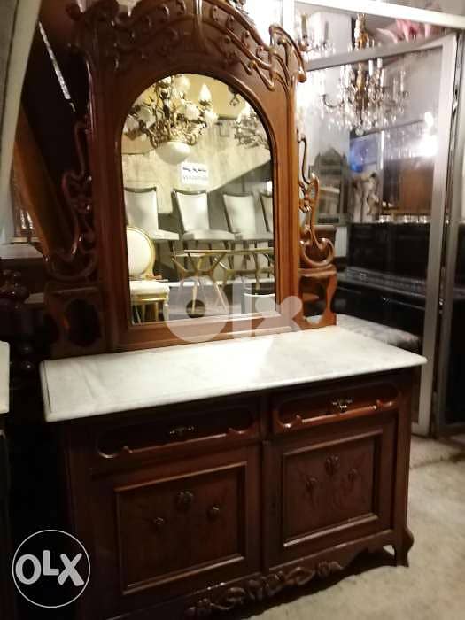 كونسول باهو فرنساوي ارنيفو خشب جوز حفر ورد جميل جدا اثري قديم سعر تصفي 1