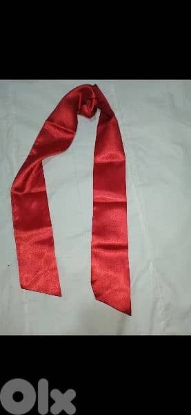 scarf btw 140cm& 160cm.  1=5$ or 3=13$ 4