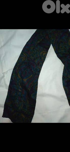 scarf 2 colours  size on pics  1=5$ or 3=13$ 2