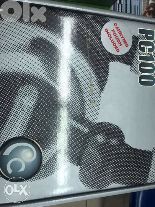 pro headphones PC100 Pickering USA w pouch 2