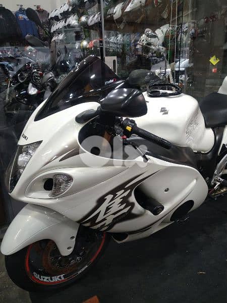 suzuki gsx1300r hayabusa 1300cc model 2010  29500klm 4