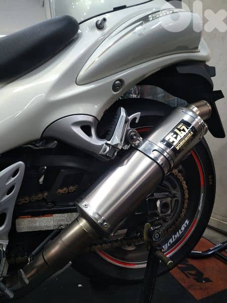 suzuki gsx1300r hayabusa 1300cc model 2010  29500klm 14