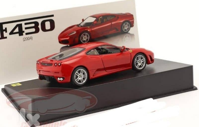 Ferrari F430 2004 diecast car model 1:43. 4