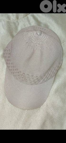 crochet hat 2 colours only 3