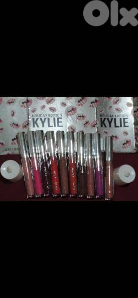 kylie lipstick waterproof 20$ the box 3