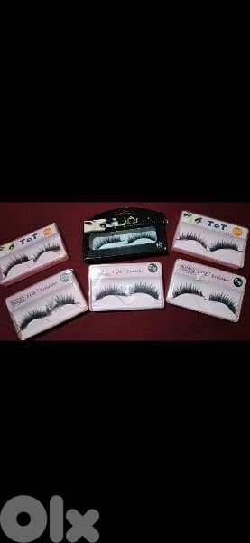 3 fake lashes=7$ 3