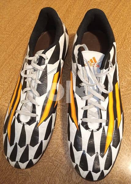 football shoes 2