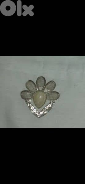 brooch vintage brooch with mother pearl 1