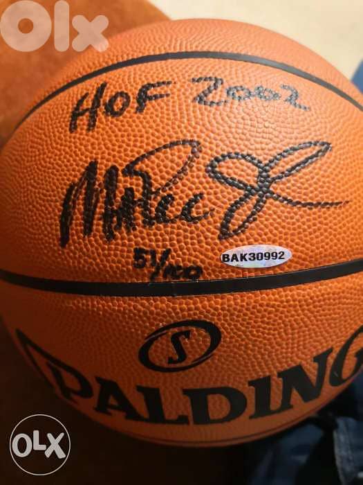 Magic johnson hologram authenticated nba spalding basketball ball 0