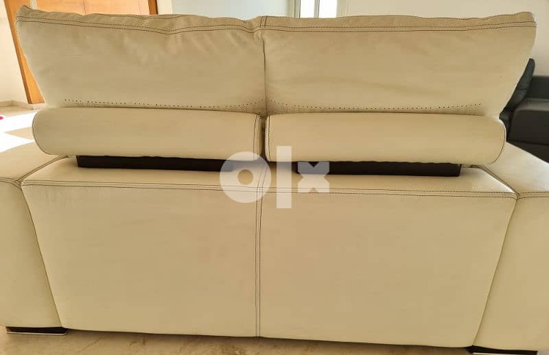 Nieri Real Leather White 2 Seat Sofa. Made in Italy 3