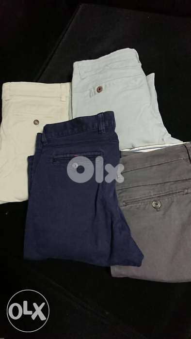 ملابس رجالي مستعمله بحالة ممتازه 0