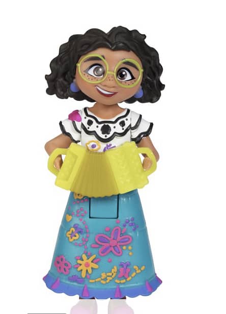 Encanto Disney Small character Madrigal Doll Playset 1